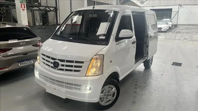 Carro Effa V25 2025 1.3 16V