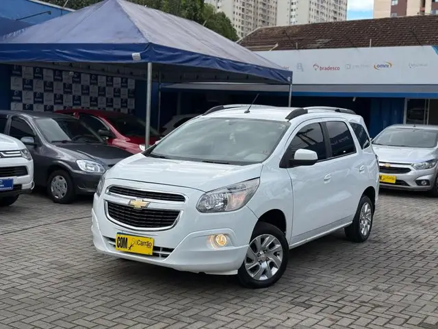 Carro Chevrolet Spin 2015 LTZ 7S 1.8 (Flex)