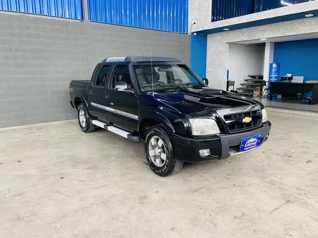 Carro Chevrolet S10 Cabine Dupla 2011 S10 Executive 4x2 2.4 (Flex) (Cab Dupla)