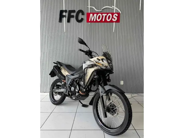 Moto Honda XRE Sahara 300 2024 Adventure