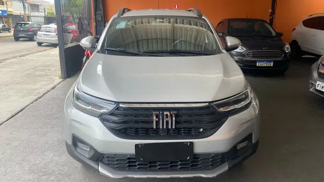 Carro Fiat Strada 2021 Volcano 1.3 CD (Flex)