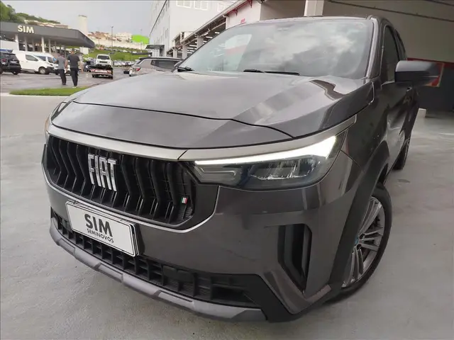 Carro Fiat Fastback 2026 Turbo 200