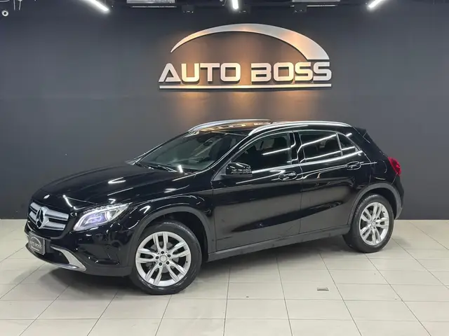 Carro Mercedes-Benz GLA 200 2015 GLA 200 1.6 Vision
