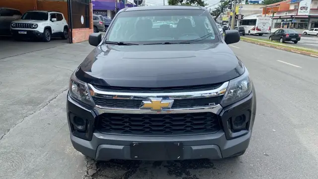 Carro Chevrolet S10 Cabine Dupla 2023 LS 2.8 Turbodiesel