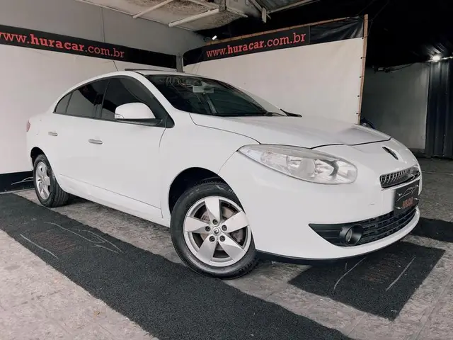 Carro Renault Fluence 2014 2.0 16V Dynamique (Flex)