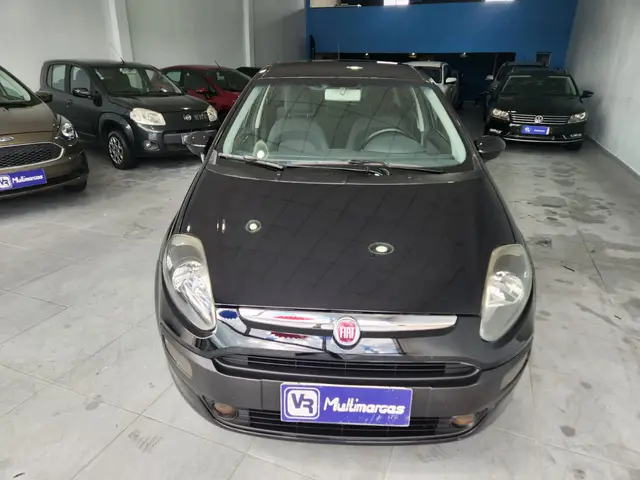 Carro Fiat Punto 2014 Attractive 1.4 (Flex)