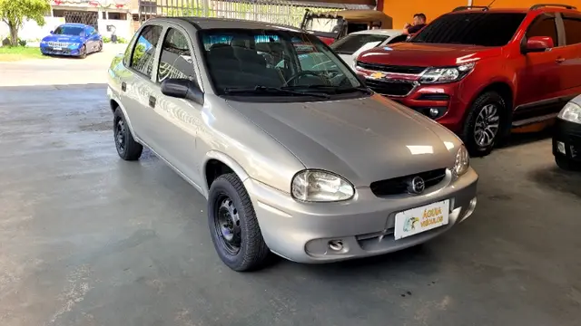 Carro Chevrolet Classic 2005 Corsa Sedan  Spirit 1.0 VHC