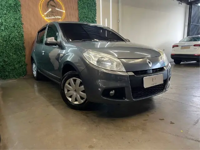 Carro Renault Sandero 2013 Expression 1.0 16V (flex)
