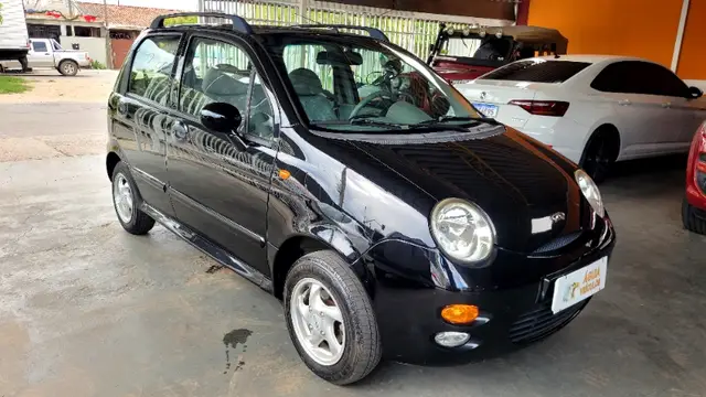 Carro CAOA Chery QQ 2015 1.0 12V Act