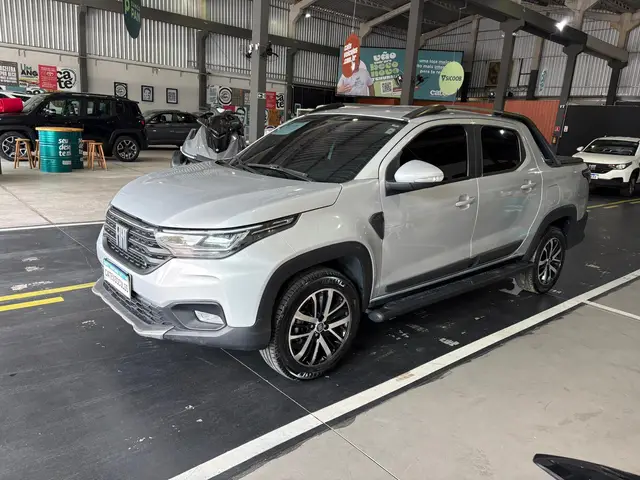 Carro Fiat Strada 2021 Volcano 1.3 CD (Flex)