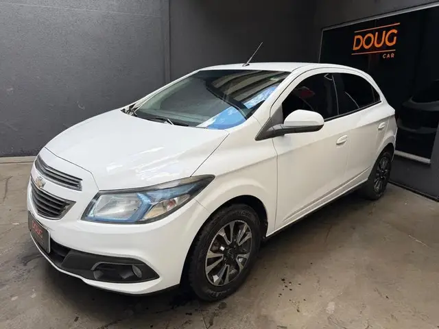 Carro Chevrolet Onix 2014 1.4 LTZ SPE/4