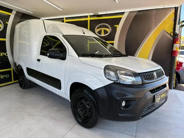 Carro Peugeot Partner Rapid 2023 Busin.1.4 Flex Mec.