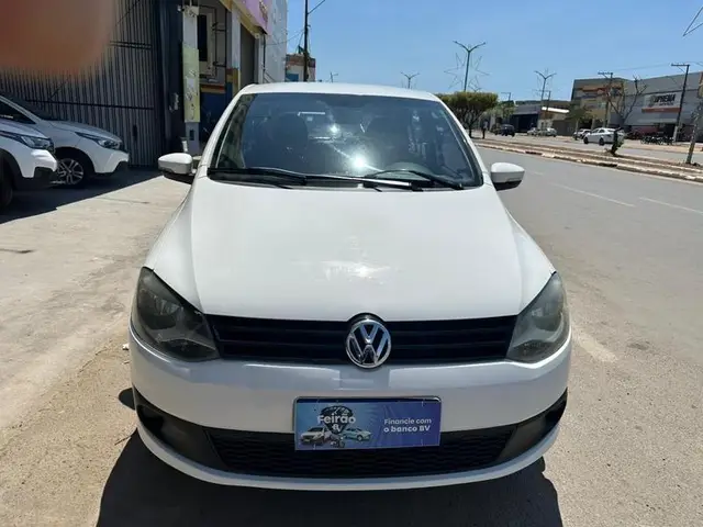 Carro Volkswagen Fox 2012 1.0 8V (Flex) 2p