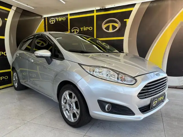 Carro Ford New Fiesta Hatch 2015 New Fiesta SE 1.6 16V PowerShift