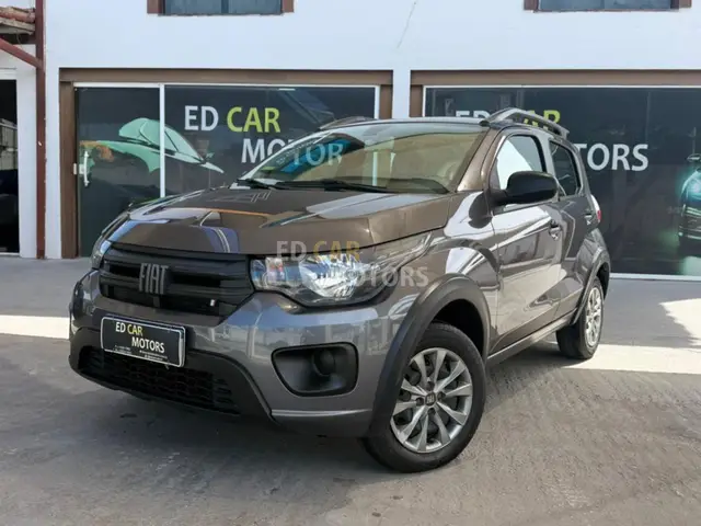 Carro Fiat Mobi 2024 Trekking 1.0