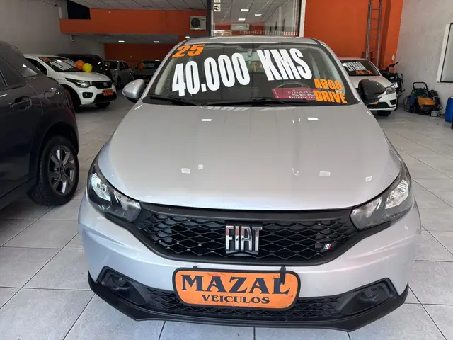 Carro Fiat Argo 2025 Drive 1.0