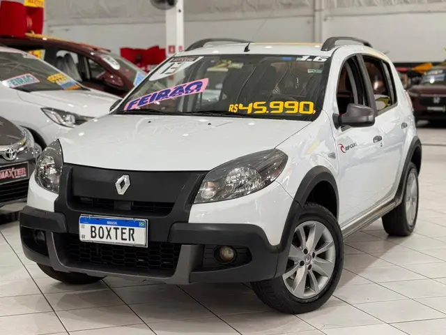 Carro Renault Sandero Stepway 2013 Rip Curl 1.6 16V (Flex)