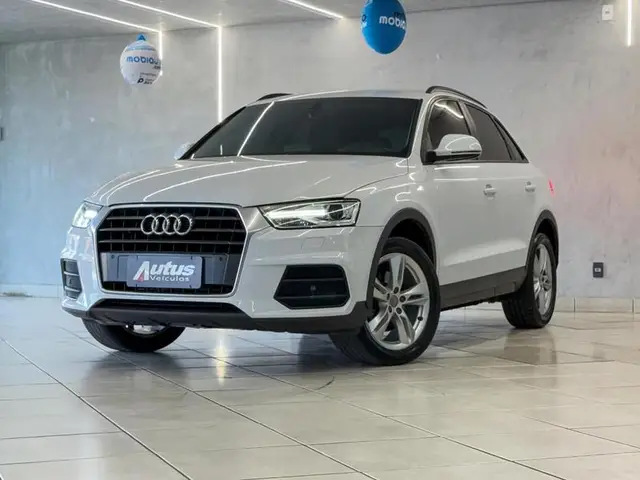 Carro Audi Q3 2017 1.4 TFSI Ambiente S Tronic (Flex)