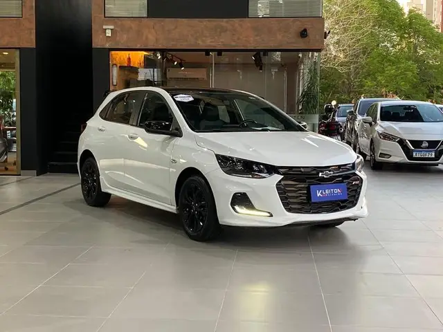 Carro Chevrolet Onix 2022 RS 1.0 Turbo