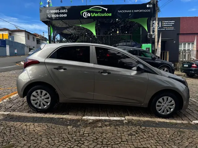 Carro Hyundai HB20 2019 1.0 Unique (Flex)