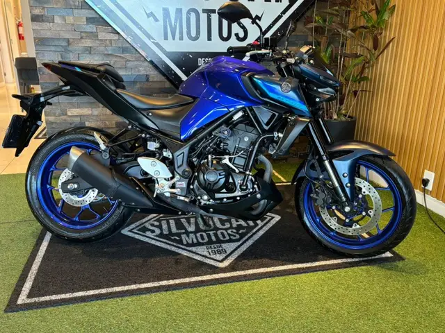 Moto Yamaha MT-03 2025 ABS