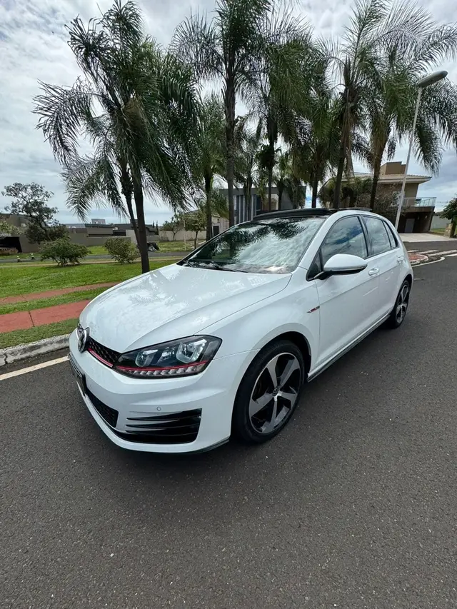 Carro Volkswagen Golf 2017 GTI 2.0 TSi DSG