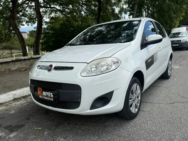Carro Fiat Palio 2015 Attractive 1.0 Evo (Flex)