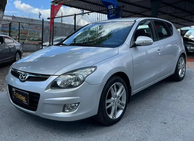 Carro Hyundai i30 2011 GLS 2.0 16V