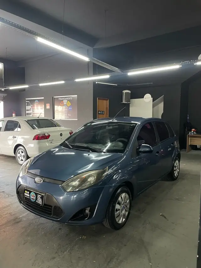 Carro Ford Fiesta Hatch 2011 1.0 (Flex)