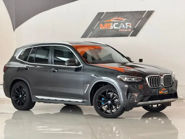 Carro BMW X3 2023 xDrive30e X Line 2.0 Turbo (Aut.) (Híb.)