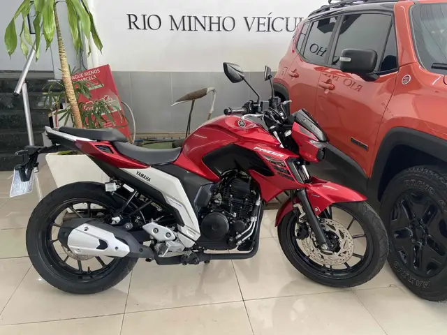 Moto Yamaha Fazer FZ25 2023 ABS