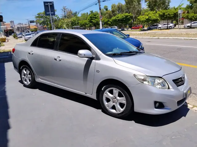 Carro Toyota Corolla 2010 Sedan XLi 1.8 16V (flex) (aut)