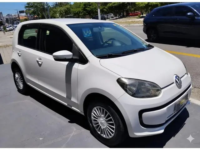 Carro Volkswagen Up! 2015 1.0 12v E-Flex move up! I-Motion 4p