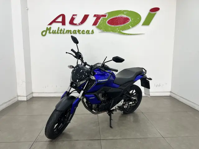 Moto Yamaha Fazer FZ15 2024 ABS