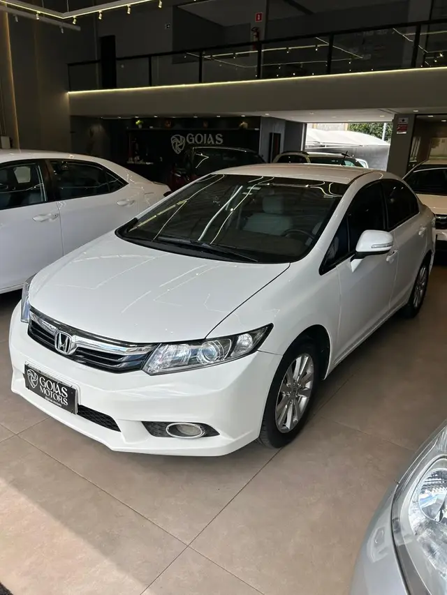 Carro Honda Civic 2014 New  LXR 2.0 i-VTEC (Aut) (Flex)