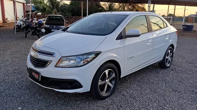 Carro Chevrolet Prisma 2015 1.4 LT SPE/4