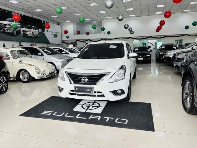 Carro Nissan Versa 2017 1.6 16V SL FlexStart (Flex)