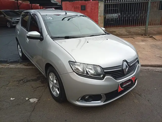 Carro Renault Sandero 2015 Dynamique 1.6 8V