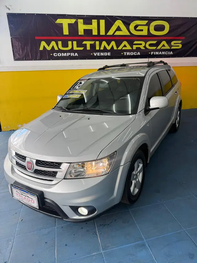 Carro Fiat Freemont 2012 2.4 16V Emotion (Aut)