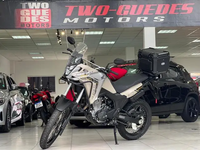 Moto Honda XRE Sahara 300 2025 Adventure