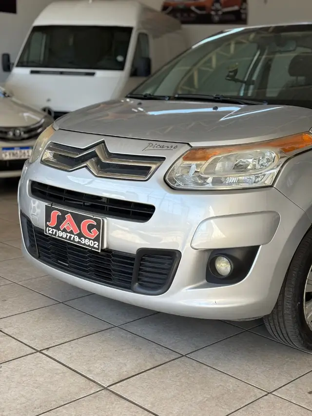 Carro Citroën C3 Picasso 2012 GLX 1.6 16V (Flex)