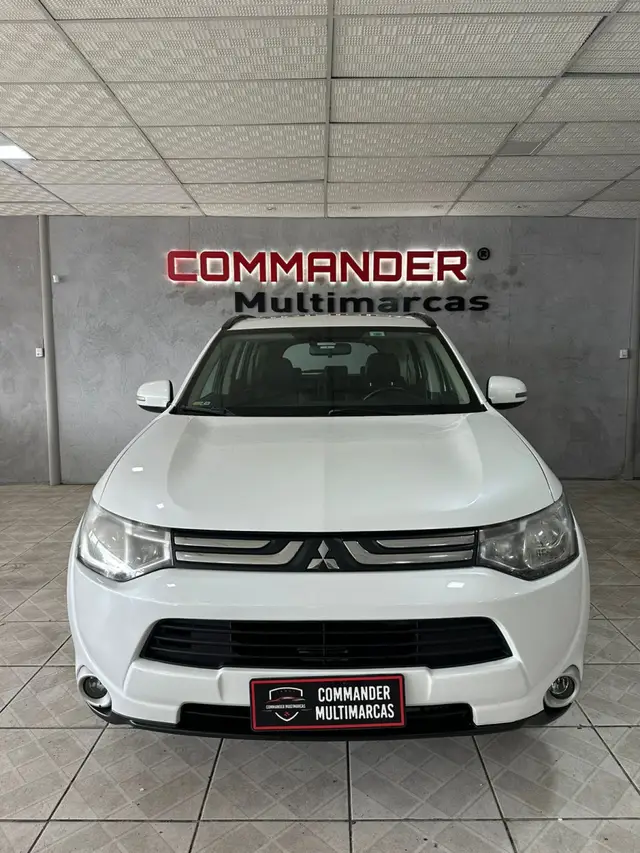Carro Mitsubishi Outlander 2015 2.0 16V CVT