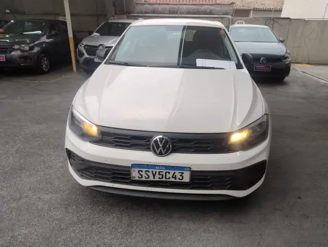 Carro Volkswagen Polo 2025 Track 1.0 Flex 12V 5p