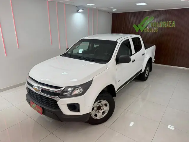 Carro Chevrolet S10 Cabine Dupla 2021 S10 2.8 CTDI LS 4WD (Cabine Dupla)