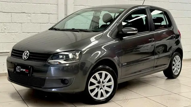 Carro Volkswagen Fox 2013 1.6 VHT (Flex)
