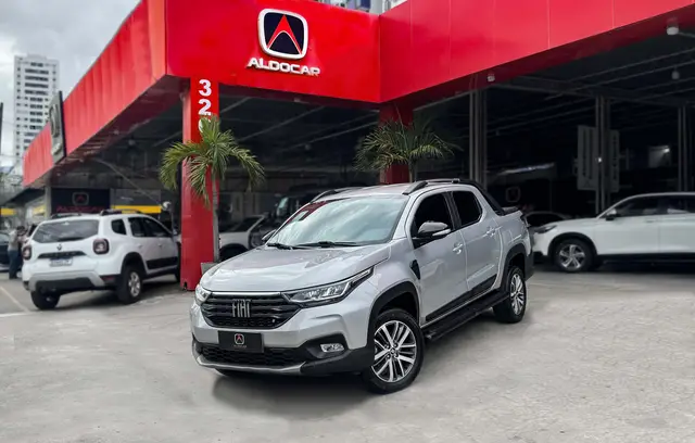 Carro Fiat Strada 2025 Volcano 1.3