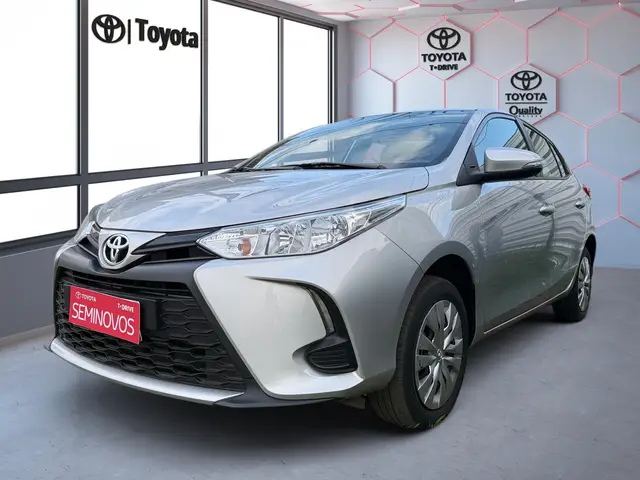 Carro Toyota Yaris 2025 XL 1.5 (Flex) (Aut)