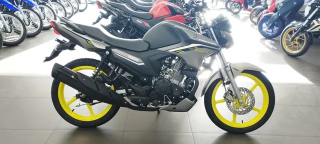Moto Yamaha YBR 150 Factor 2025 DX