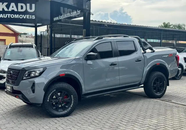 Carro Nissan Frontier 2025 Pro-4X 2.3 Turbo 4x4