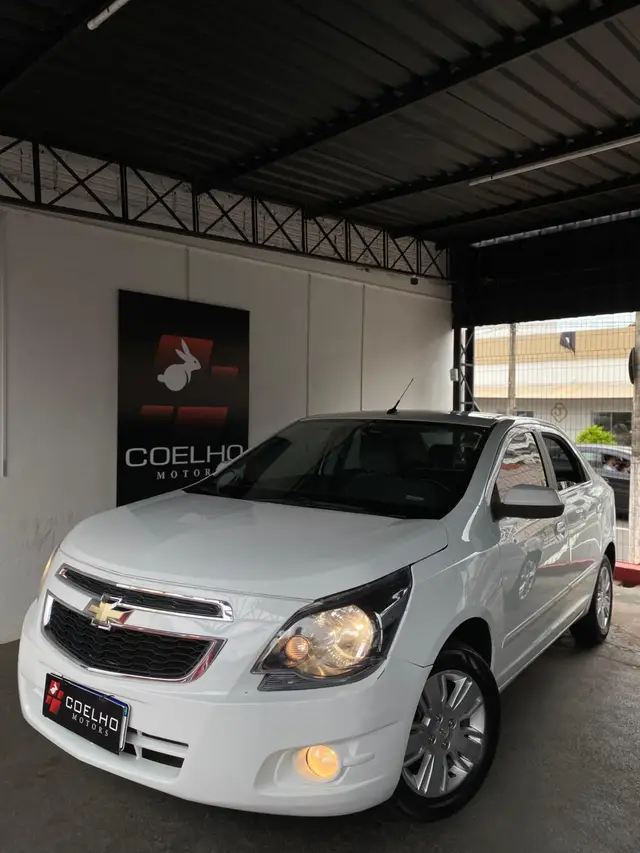 Carro Chevrolet Cobalt 2015 LTZ 1.8 8V (Flex)